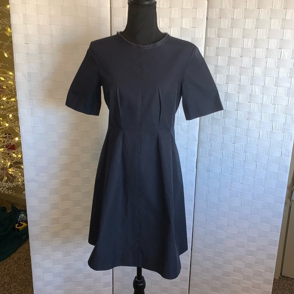 COS Blue Short Sleeve A Line Pleated Flowy Bottom Drop Waist Dress Sz 6 Full Zip - Picture 3 of 14